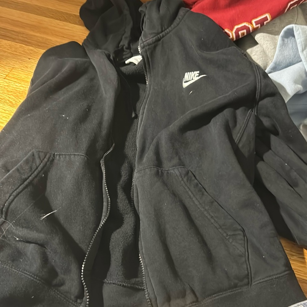 zip up